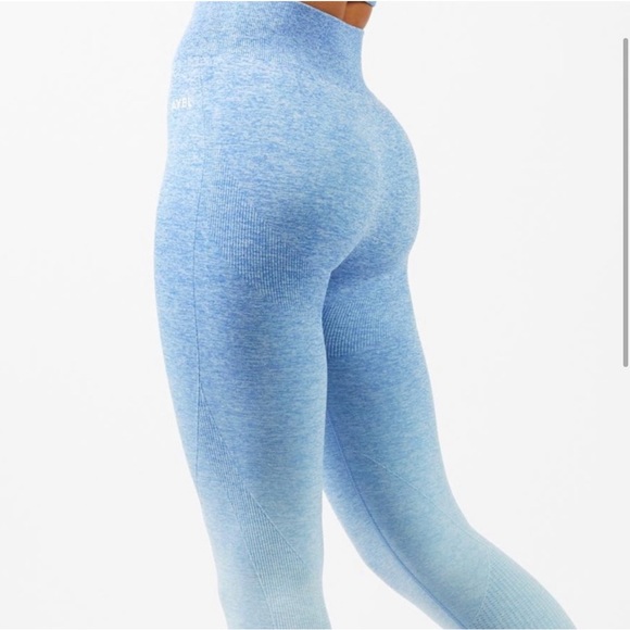 Blue ombré seemless AYBL leggings size small like new - Picture 2 of 2